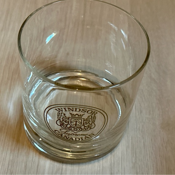 Windsor Canadian Supreme Glass, Gold Logo, Vintage Barware, Man Cave Essential - Picture 4 of 11